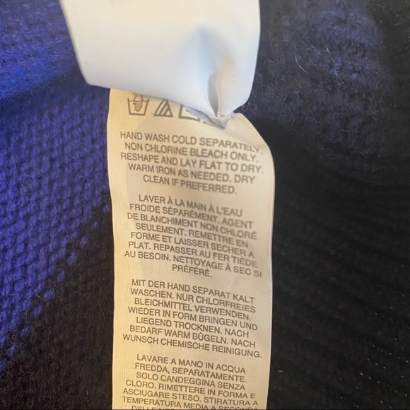 J. Crew Collection 100% Italian Cashmere Turtleneck Sweater - XS - Picture 6 of 9